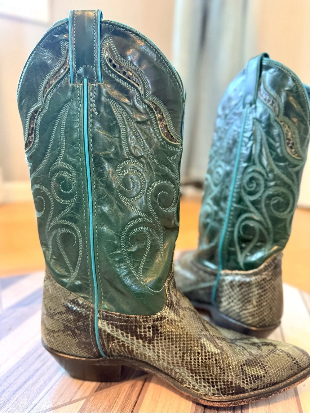 Vintage Python Snakeskin Women’s Cowboy Boots Teal Western Snip Toe Size: 8 - Picture 6 of 16